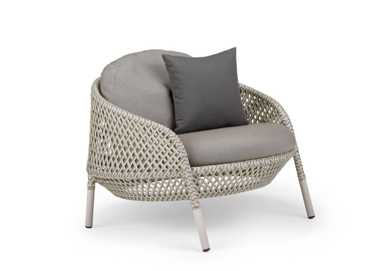 AHNDA Lounge Chair