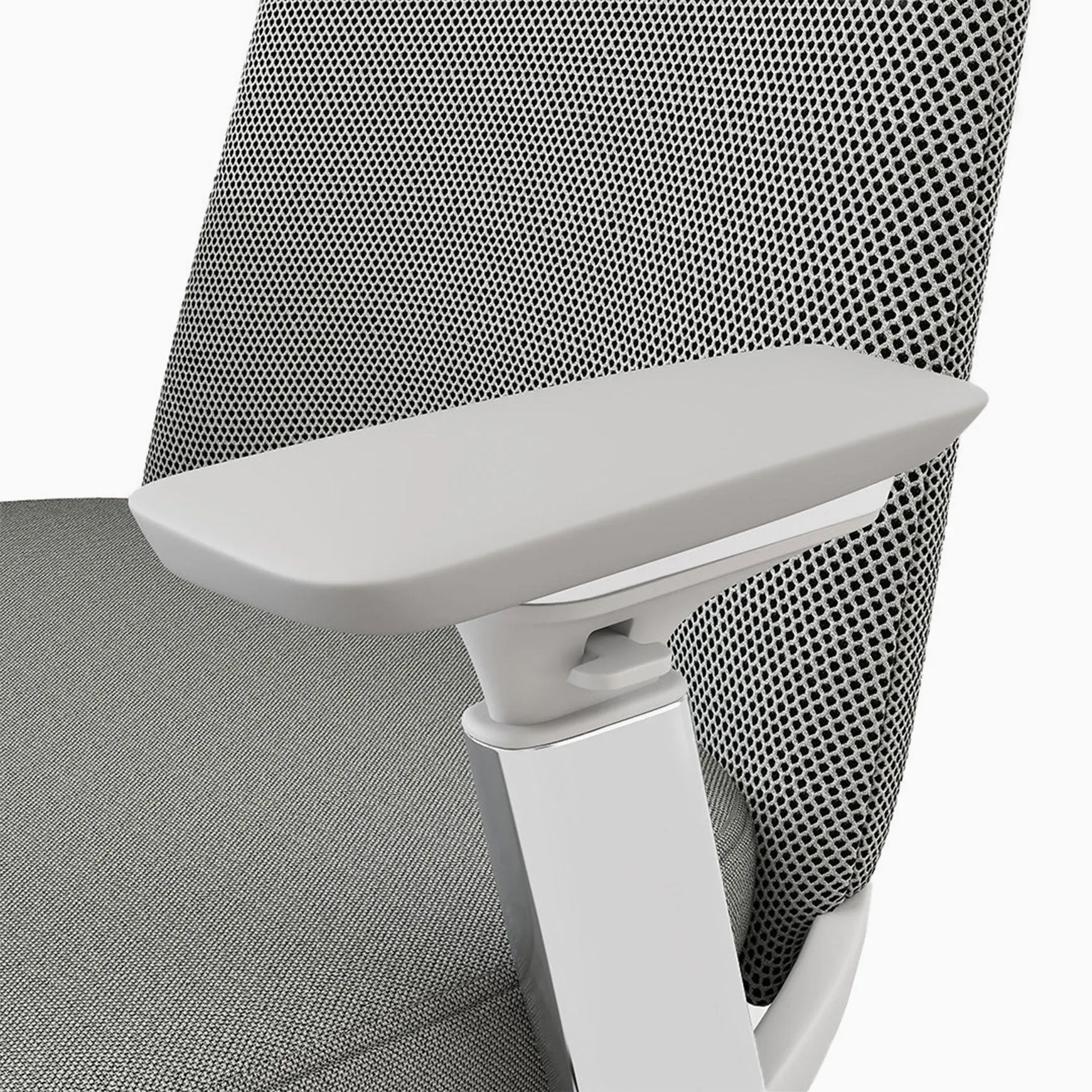 Desky Pinnacle Executive Office Chair