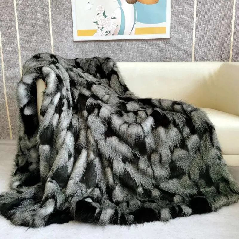 Luxury Plush Peacock Fur Blanket