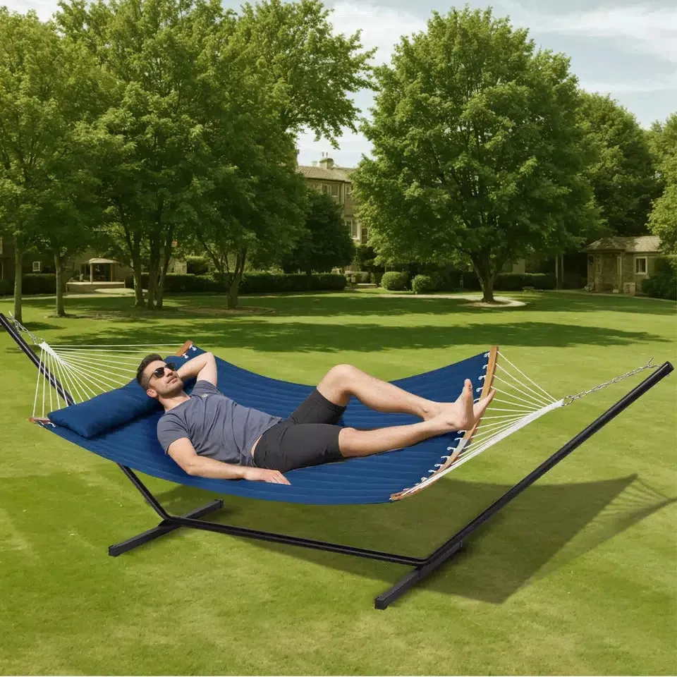 Outdoor Large Spreader Bar Hammock with Pillow